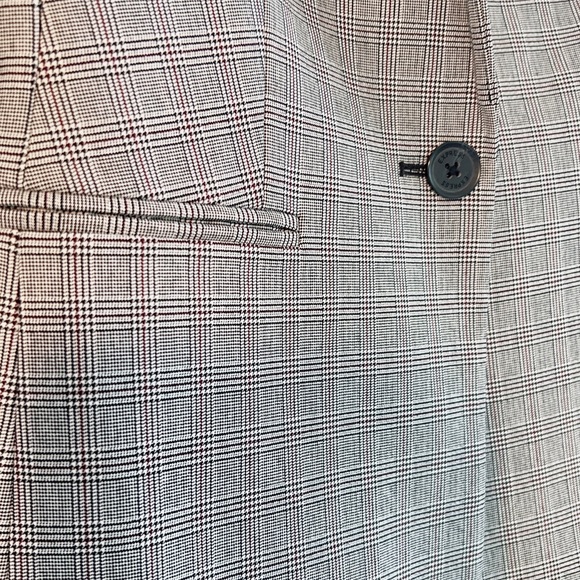 Plaid Express Blazer - Picture 6 of 7